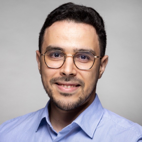 Nizare Damoumat